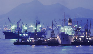 Российские моряки голодают у берегов Китая Российские моряки голодают у берегов Китая