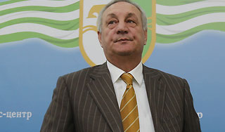 Сергей Багапш присягнул на верность Абхазии Сергей Багапш присягнул на верность Абхазии