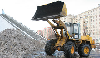 В Петербурге расстреляли снегоуборщика В Петербурге расстреляли снегоуборщика