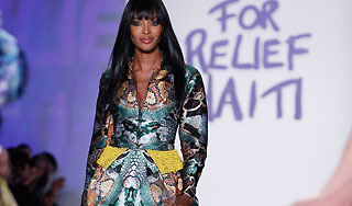 Наоми Кэмпбелл устроила шоу в помощь Гаити Наоми Кэмпбелл устроила шоу в помощь Гаити