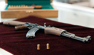 Автоматы Калашникова защитят от подделок Автоматы Калашникова защитят от подделок