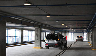 В Москве начали продажу "народных гаражей" В Москве начали продажу "народных гаражей"