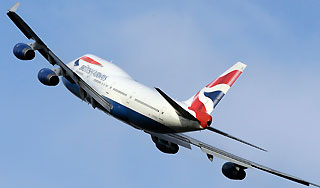 Власти США развернули самолет из Лондона Власти США развернули самолет из Лондона