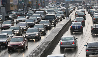 Автопарк Москвы насчитывает 3,8 млн авто Автопарк Москвы насчитывает 3,8 млн авто