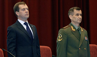 Медведев взял милицию под личный контроль Медведев взял милицию под личный контроль