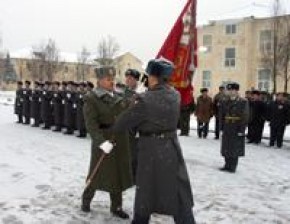 Войсковой части вручили знамя