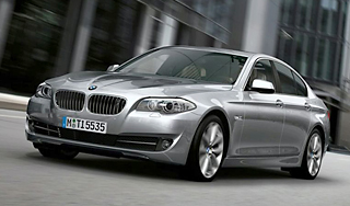 Новая BMW 5 серии появится в России в марте Новая BMW 5 серии появится в России в марте