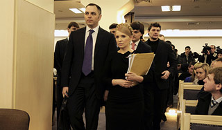 Тимошенко неожиданно замолчала в суде Тимошенко неожиданно замолчала в суде