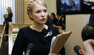 Тимошенко бессильна перед Януковичем Тимошенко бессильна перед Януковичем