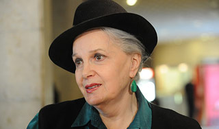 81-летняя Быстрицкая потрясла молодостью 81-летняя Быстрицкая потрясла молодостью