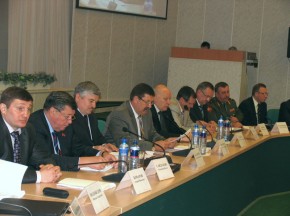 Управляющие компании должны заключить договоры с "БКС"