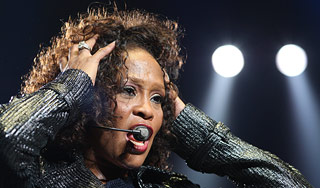 Уитни Хьюстон опозорилась в Австралии Уитни Хьюстон опозорилась в Австралии