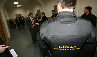 Должников ищут как "пропавших без вести" Должников ищут как "пропавших без вести"