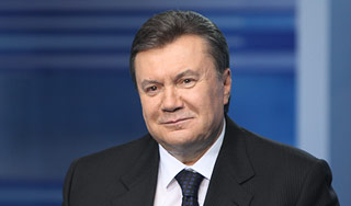 Янукович повел страну в европейское будущее Янукович повел страну в европейское будущее