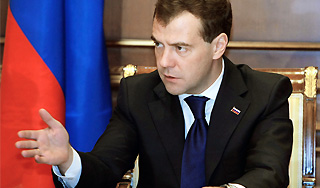 Медведев призвал открыть бизнесу кислород Медведев призвал открыть бизнесу кислород