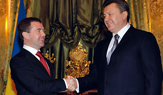 Янукович хочет догнать Россию Янукович хочет догнать Россию