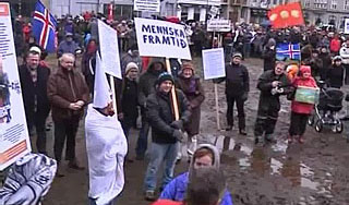 Исландцы отказались платить по долгам Исландцы отказались платить по долгам