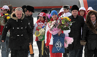 Героям Олимпиады подарят машины и часы Героям Олимпиады подарят машины и часы