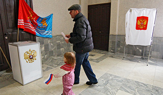 Россияне испытают техноновинки на выборах Россияне испытают техноновинки на выборах