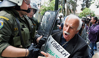 Евросоюз может изменить законы ради Греции Евросоюз может изменить законы ради Греции