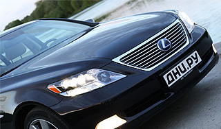 ГИБДД дала разъяснения про ксенон ГИБДД дала разъяснения про ксенон