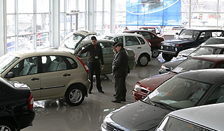 Россияне назвали причины покупки авто Россияне назвали причины покупки авто