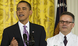 Обама исполнил вековую мечту американцев Обама исполнил вековую мечту американцев