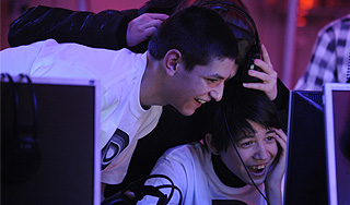 Москва ужесточит детям "комендантский час" Москва ужесточит детям "комендантский час"