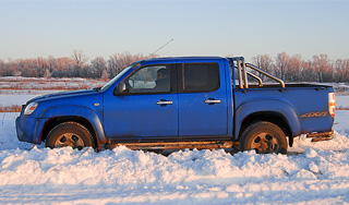Пикап Mazda проверили лютым морозом Пикап Mazda проверили лютым морозом
