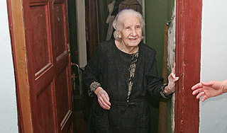 Мошенники обманывают ветеранов перед 9 мая Мошенники обманывают ветеранов перед 9 мая