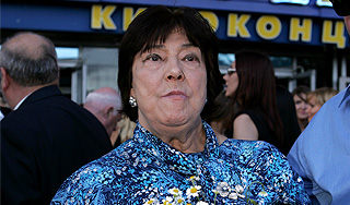 Актрису Татьяну Самойлову увезла "скорая" Актрису Татьяну Самойлову увезла "скорая"