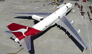 Мужчина угрожал посадить Boeing силой ума Мужчина угрожал посадить Boeing силой ума