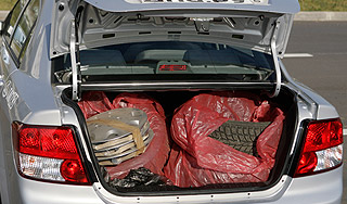 Водителям дали 10 советов по смене шин Водителям дали 10 советов по смене шин