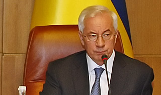 Тимошенко помешала планам Азарова Тимошенко помешала планам Азарова