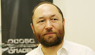 Бекмамбетов стал конкурентом Кэмерона Бекмамбетов стал конкурентом Кэмерона