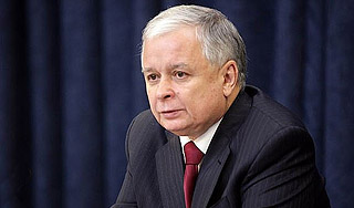 Качиньский перед смертью звонил брату Качиньский перед смертью звонил брату