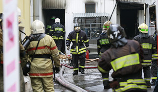 Пожар уничтожил макаронную фабрику Пожар уничтожил макаронную фабрику