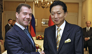 Резкость Японии мешает договору с Россией Резкость Японии мешает договору с Россией