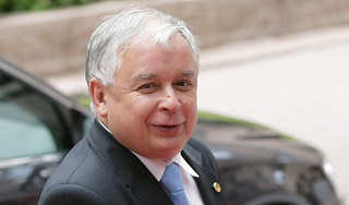 Поляки зарабатывают на смерти Качиньского Поляки зарабатывают на смерти Качиньского