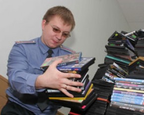 Бизнесмен оштрафован за пиратство