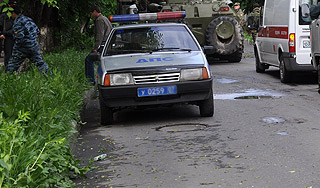 Милиционер погиб в погоне за бандитами Милиционер погиб в погоне за бандитами