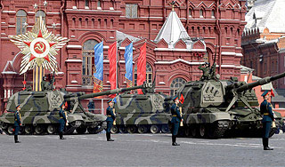 Россия 9 мая покажет новые боевые знамена Россия 9 мая покажет новые боевые знамена