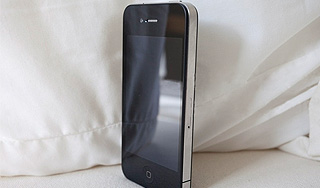 Прототип секретного iPhone забыли в баре Прототип секретного iPhone забыли в баре