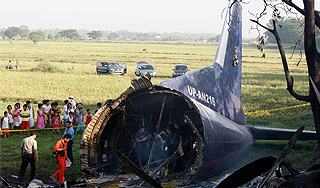 Названы причины аварии Ан-12 с россиянами Названы причины аварии Ан-12 с россиянами