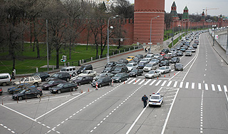 В Москве ограничат движение авто на 4 дня В Москве ограничат движение авто на 4 дня