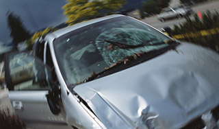 Пьяный посол стал виновником ДТП Пьяный посол стал виновником ДТП