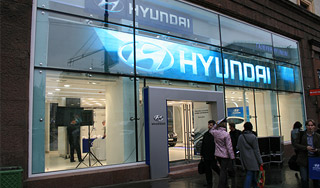 Корейцы заняли центр Москвы Корейцы заняли центр Москвы