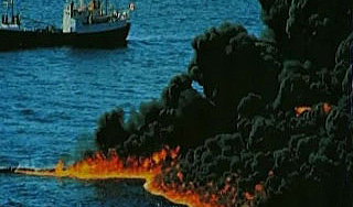 Американцы подожгли Мексиканский залив Американцы подожгли Мексиканский залив