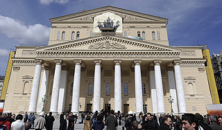 Большому театру вернули первозданный вид Большому театру вернули первозданный вид