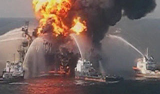 Нефть ввела в США чрезвычайное положение Нефть ввела в США чрезвычайное положение